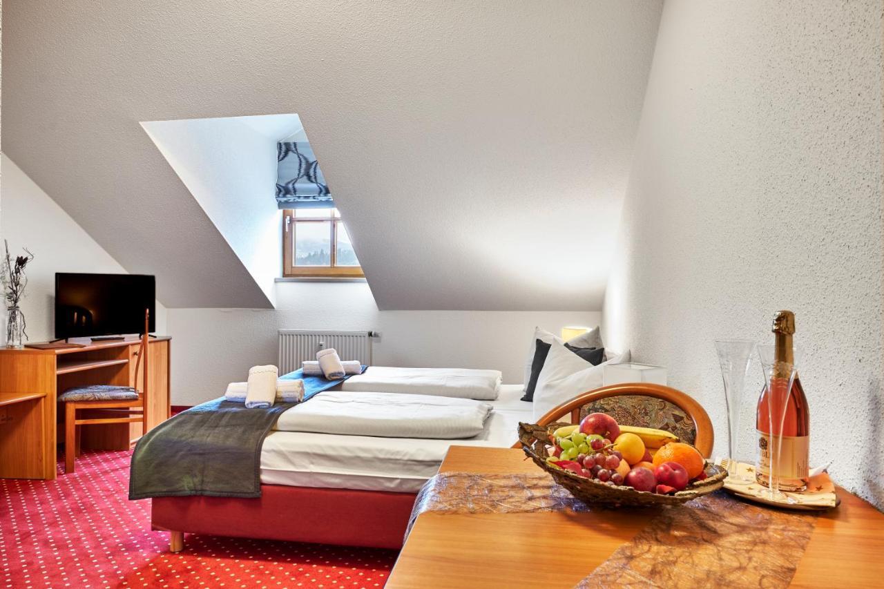 Landhotel Donaublick Obernzell Экстерьер фото