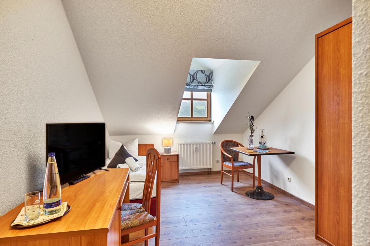 Landhotel Donaublick Obernzell Экстерьер фото