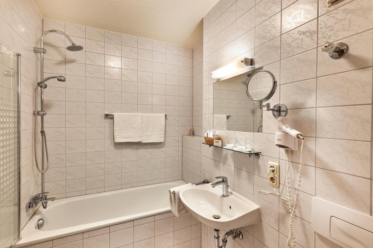 Landhotel Donaublick Obernzell Экстерьер фото