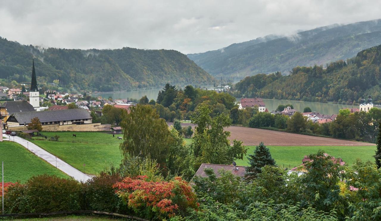 Landhotel Donaublick Obernzell Экстерьер фото